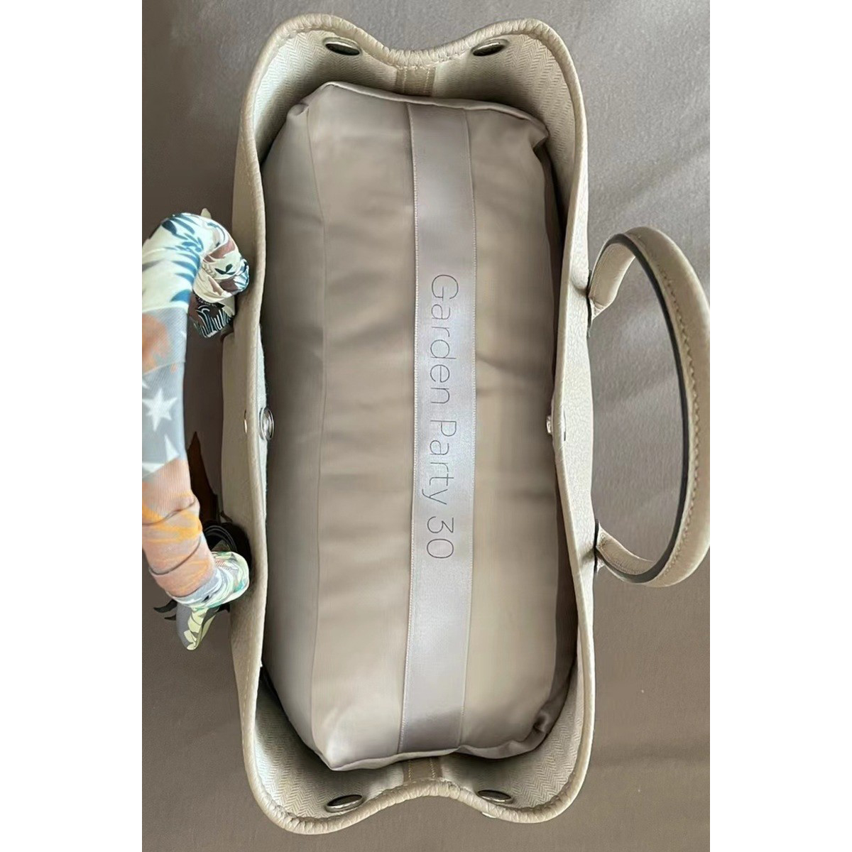 يناسب حقيبة H Garden Party 30  - مراجعة Handbags وسعره
