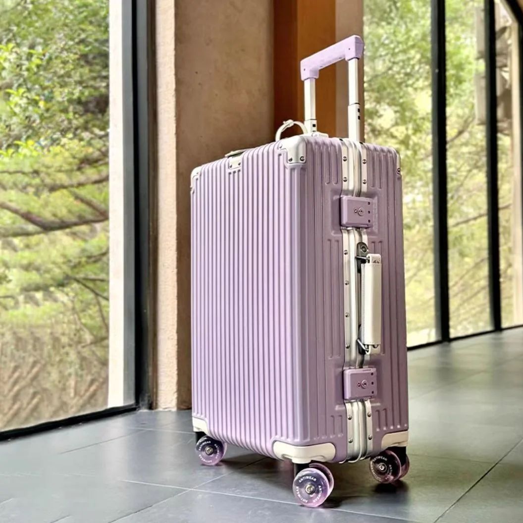 حقيبة بإطار من الألومنيوم مع ع - مراجعة Aluminum Frame Carry On Luggage وسعره